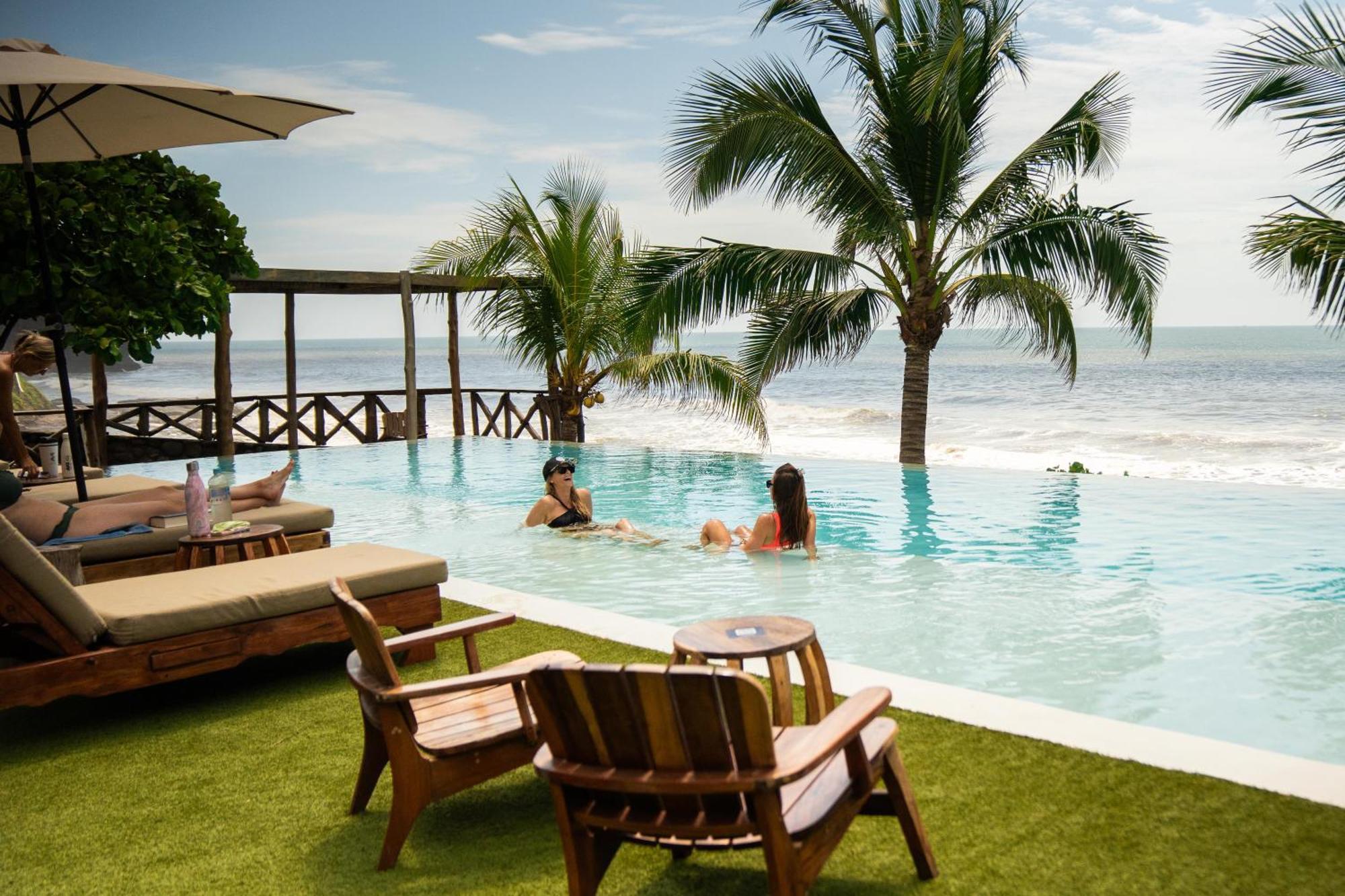 Puro Surf Hotel El Zonte Εξωτερικό φωτογραφία